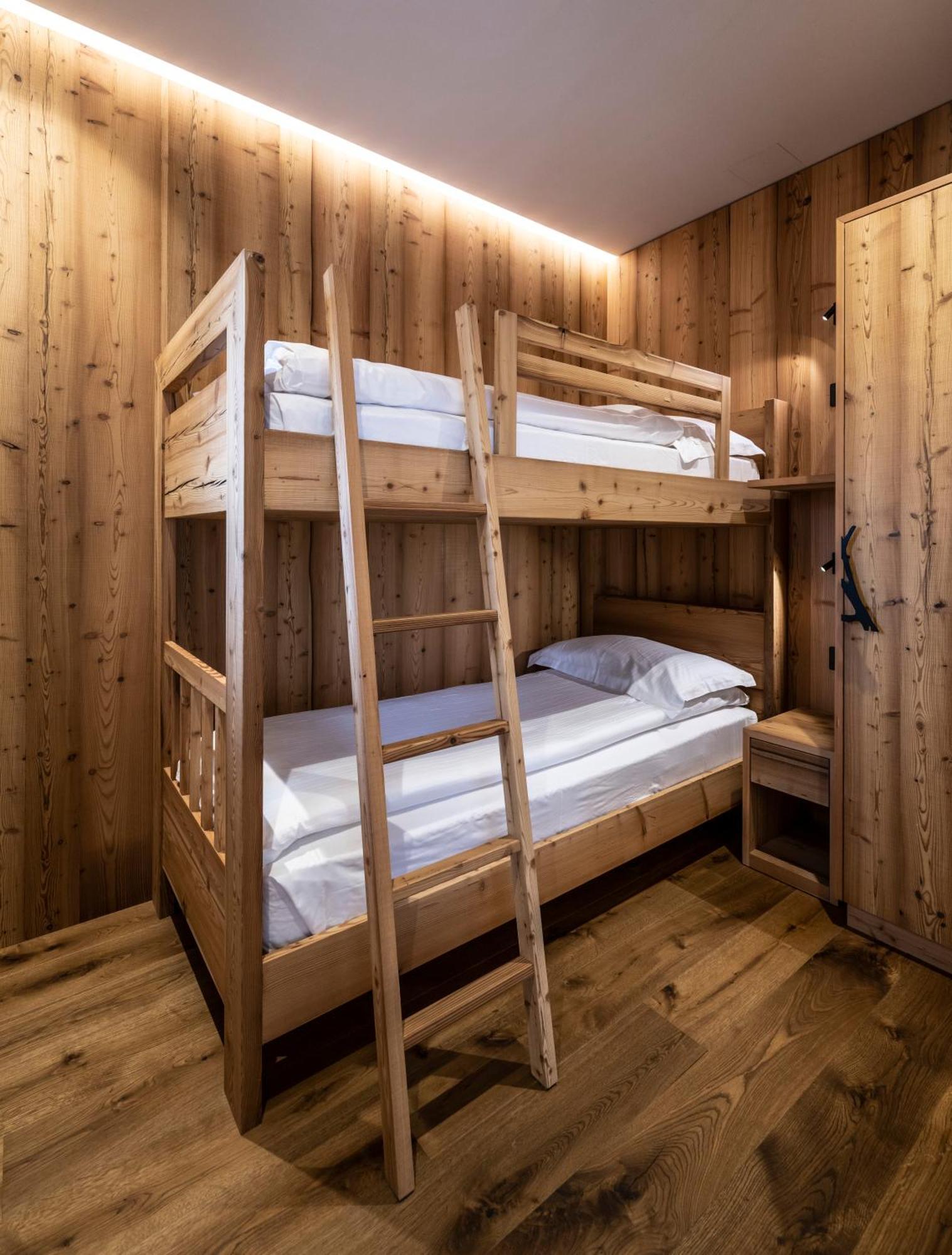 Ciampedie Luxury Alpine Spa Hotel Vigo di Fassa Exterior photo
