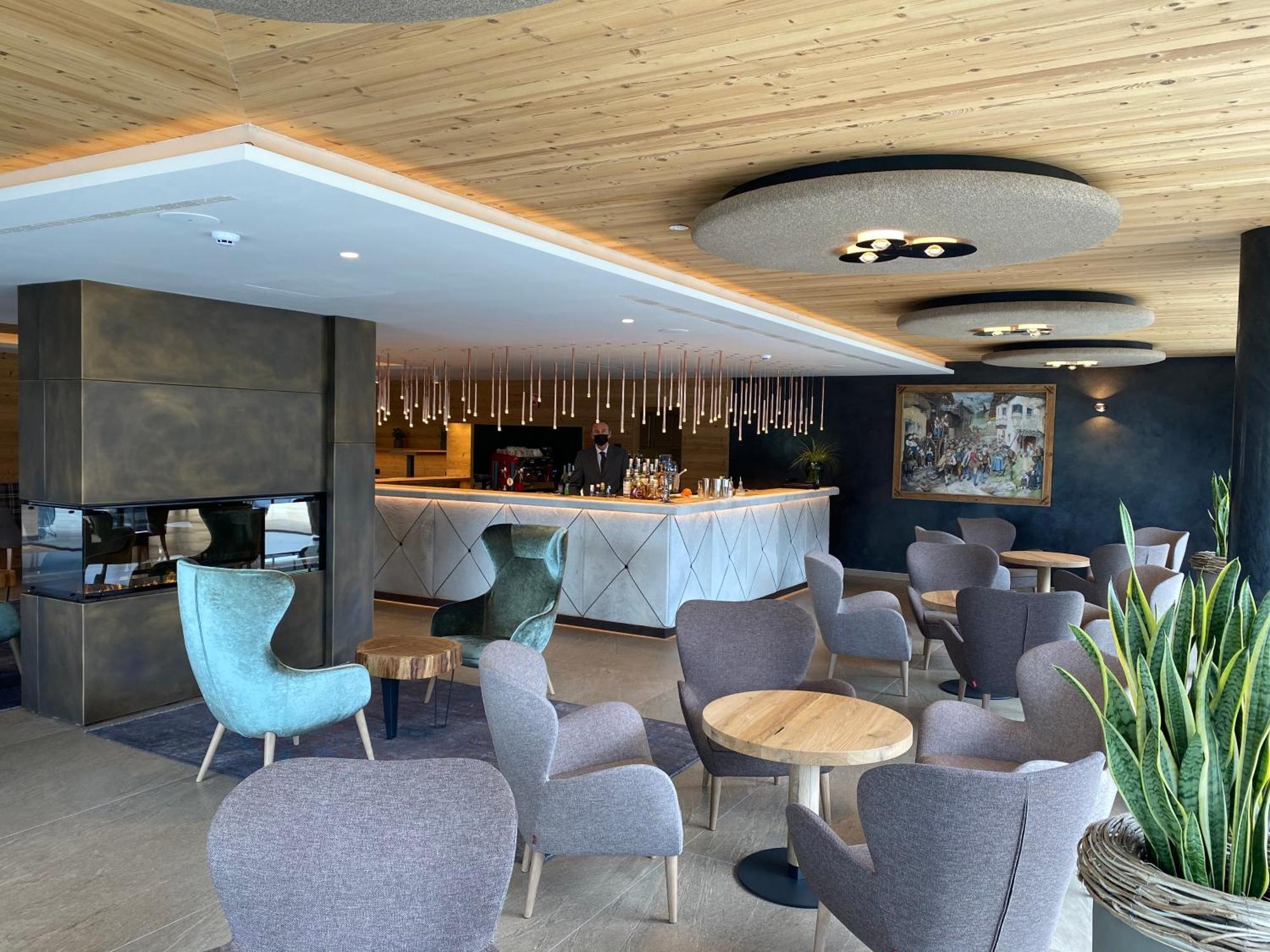 Ciampedie Luxury Alpine Spa Hotel Vigo di Fassa Exterior photo